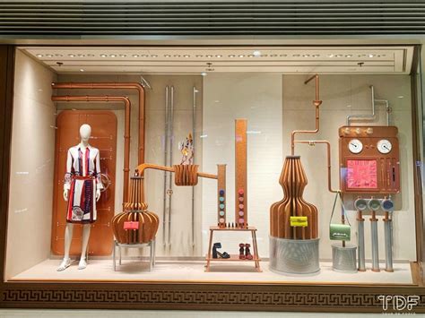 Hermes visual merchandising